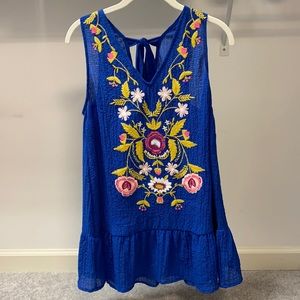 Entro Sleeveless Blouse